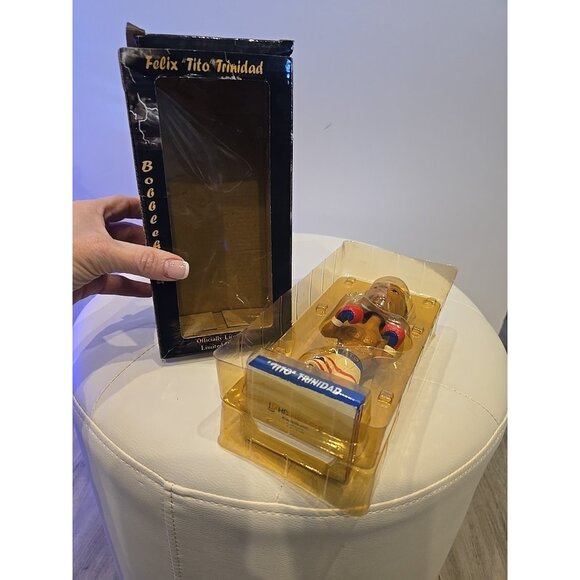 Boxer Boxing Bobblehead FELIX TITO TRINIDAD Roy JONES 2008 BOX Don KING Rare - Picture 12 of 14